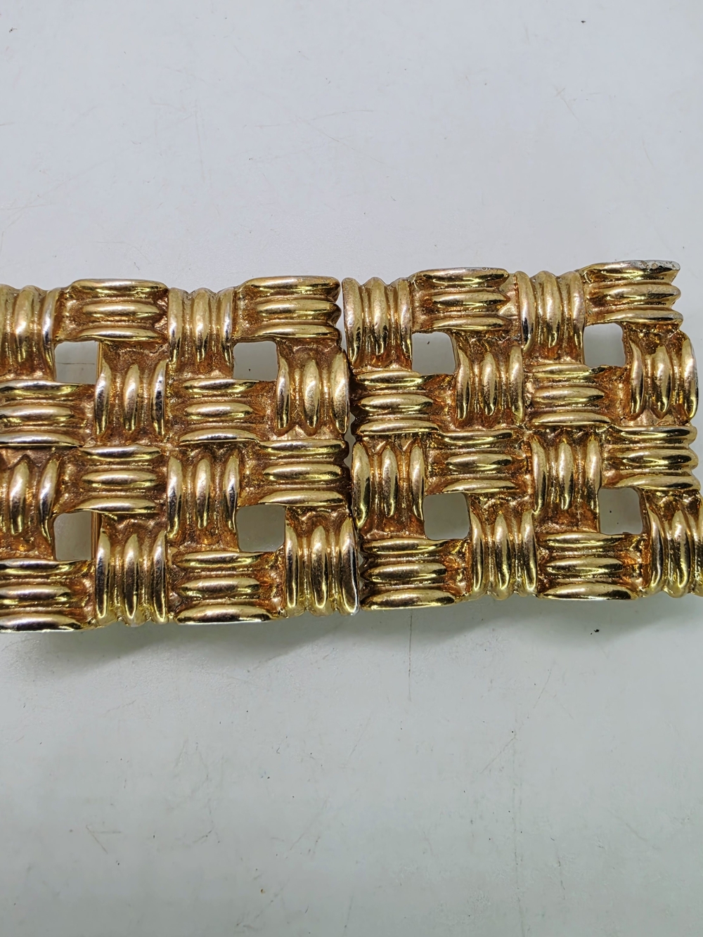 Vintage Jeannie Bouchever 70s 80s Basket Weave Woven Belt Buckle Goldtone Metal
